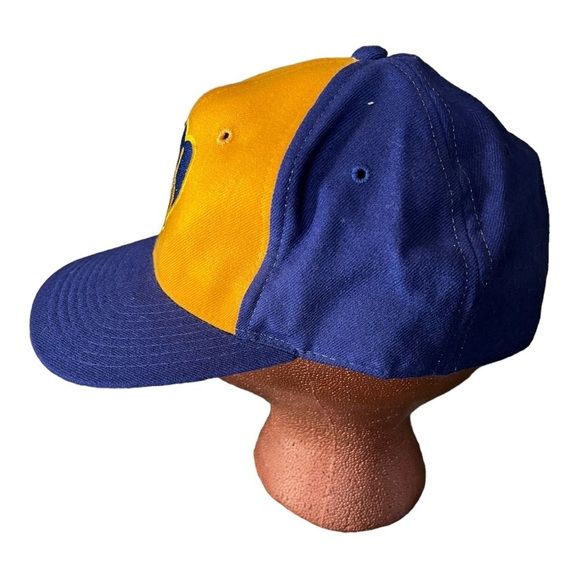 Vintage Milwaukee Brewers 100% wool - Picture 2 of 7